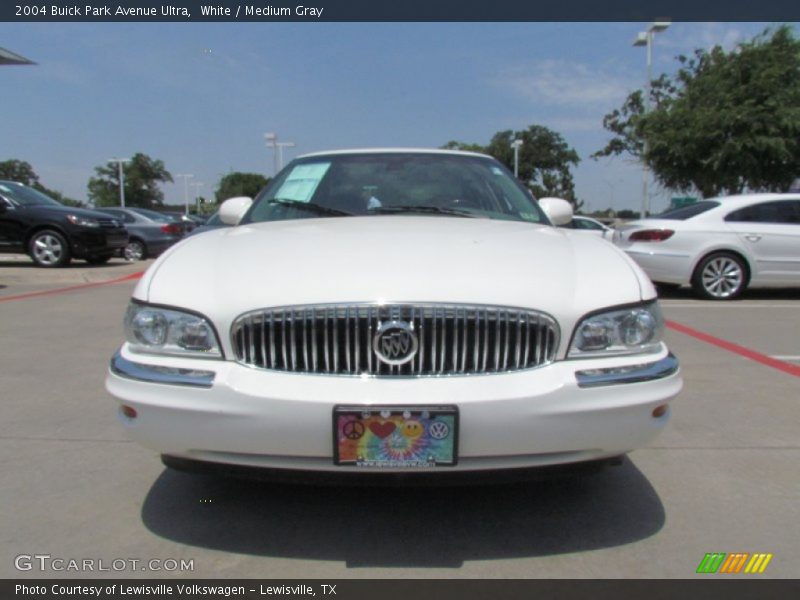 White / Medium Gray 2004 Buick Park Avenue Ultra