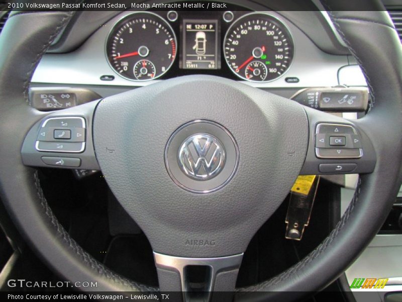  2010 Passat Komfort Sedan Steering Wheel