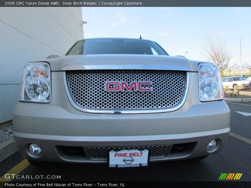 Silver Birch Metallic / Cocoa/Light Cashmere 2008 GMC Yukon Denali AWD