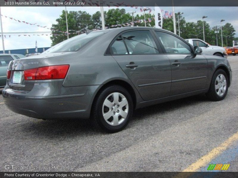 Willow Gray / Gray 2010 Hyundai Sonata GLS