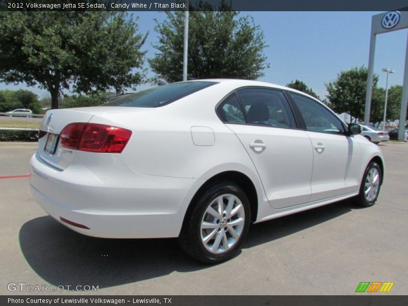 Candy White / Titan Black 2012 Volkswagen Jetta SE Sedan