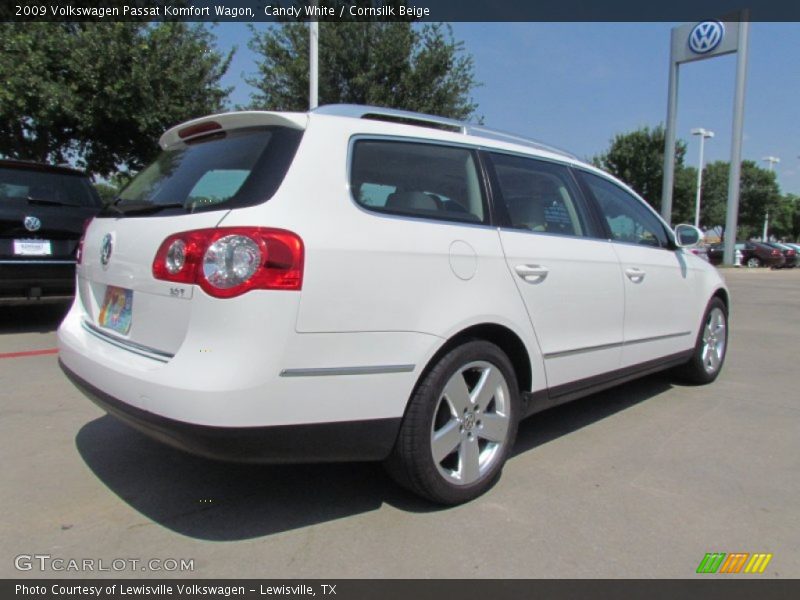 Candy White / Cornsilk Beige 2009 Volkswagen Passat Komfort Wagon
