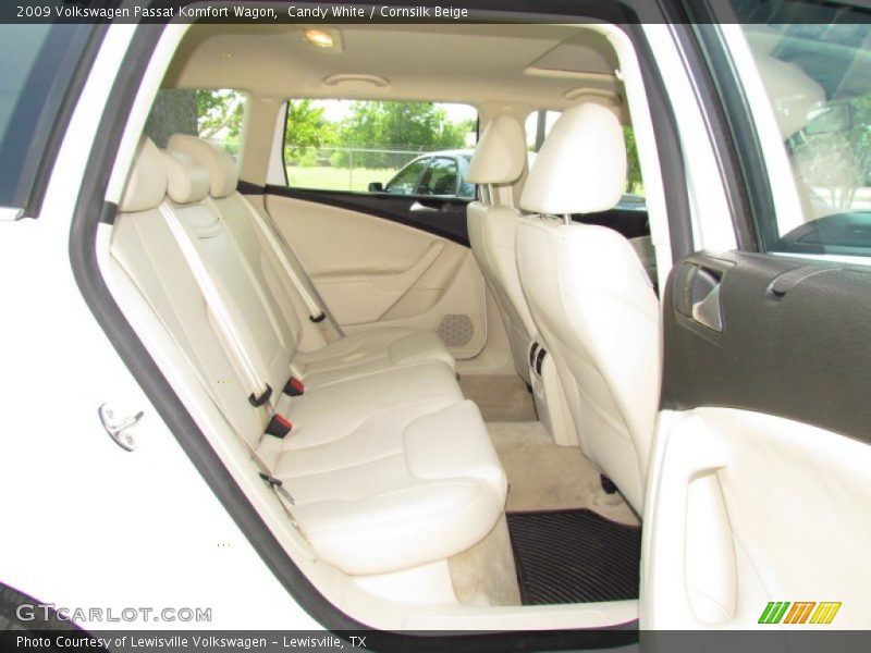 Candy White / Cornsilk Beige 2009 Volkswagen Passat Komfort Wagon