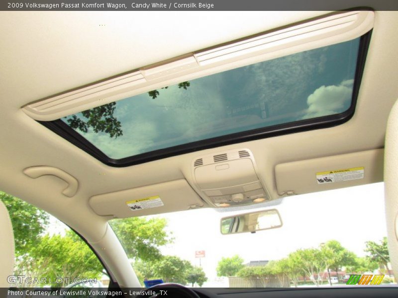 Candy White / Cornsilk Beige 2009 Volkswagen Passat Komfort Wagon