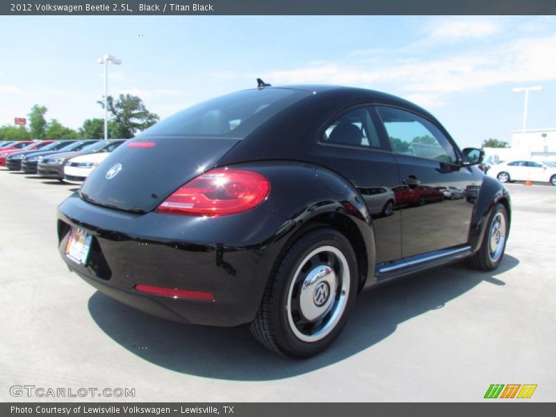 Black / Titan Black 2012 Volkswagen Beetle 2.5L