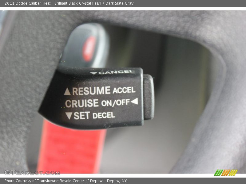 Brilliant Black Crystal Pearl / Dark Slate Gray 2011 Dodge Caliber Heat