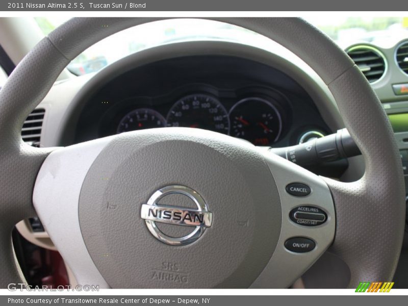 Tuscan Sun / Blond 2011 Nissan Altima 2.5 S