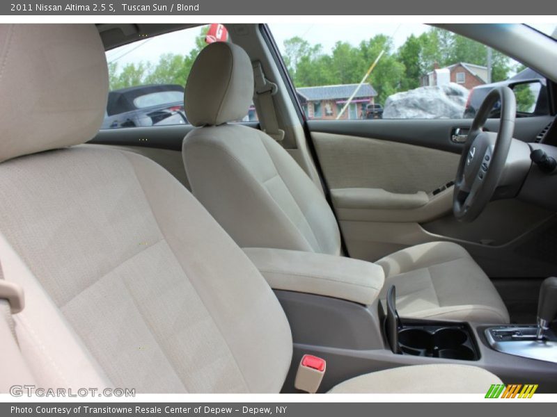 Tuscan Sun / Blond 2011 Nissan Altima 2.5 S