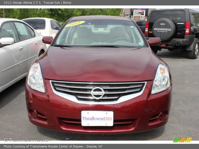 Tuscan Sun / Blond 2011 Nissan Altima 2.5 S