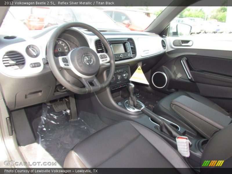 Reflex Silver Metallic / Titan Black 2012 Volkswagen Beetle 2.5L