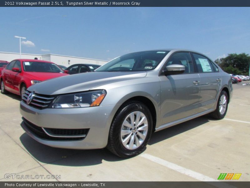 Tungsten Silver Metallic / Moonrock Gray 2012 Volkswagen Passat 2.5L S