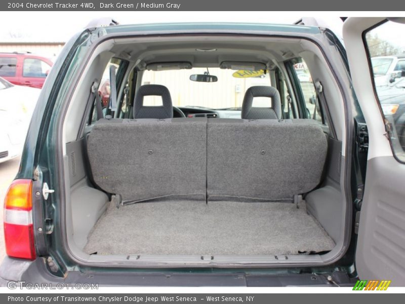  2004 Tracker 4WD Trunk