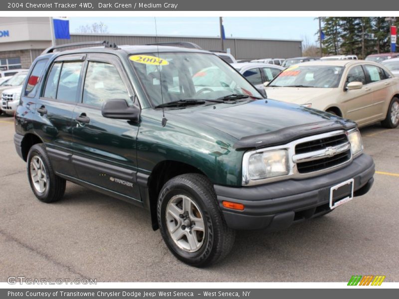 Dark Green / Medium Gray 2004 Chevrolet Tracker 4WD