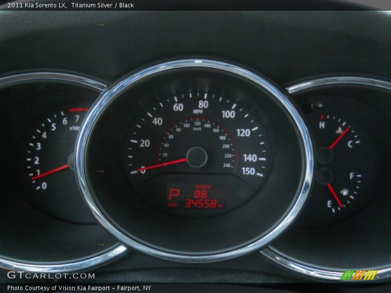 Titanium Silver / Black 2011 Kia Sorento LX