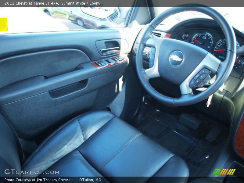 Summit White / Ebony 2011 Chevrolet Tahoe LT 4x4