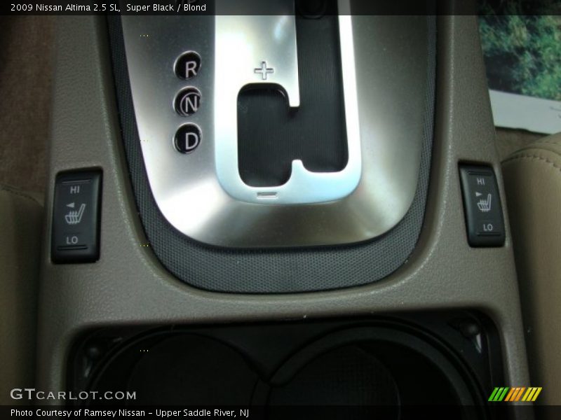 Super Black / Blond 2009 Nissan Altima 2.5 SL