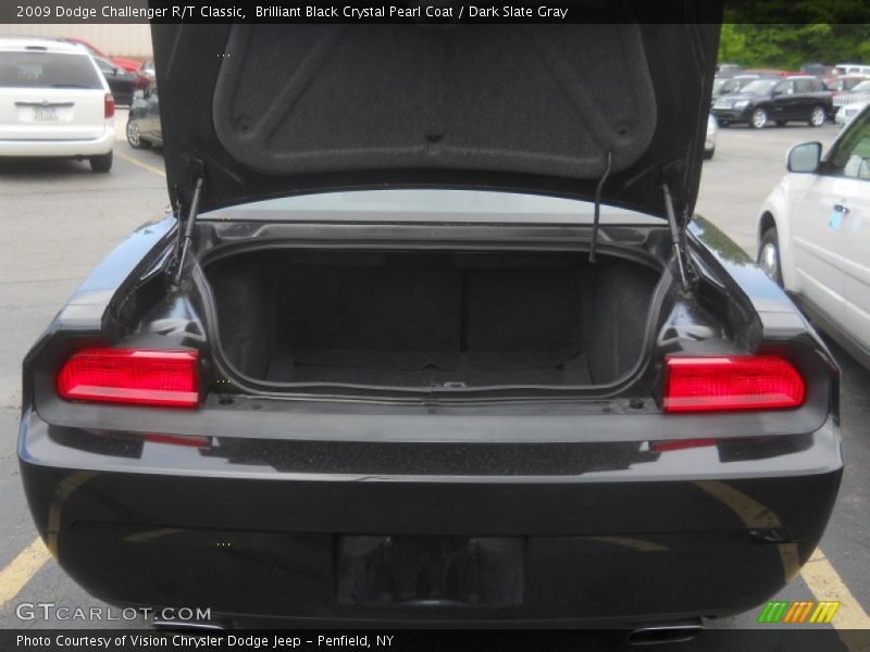 Brilliant Black Crystal Pearl Coat / Dark Slate Gray 2009 Dodge Challenger R/T Classic