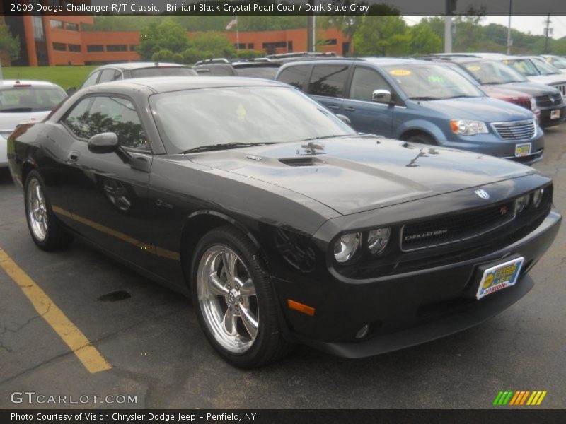 Brilliant Black Crystal Pearl Coat / Dark Slate Gray 2009 Dodge Challenger R/T Classic