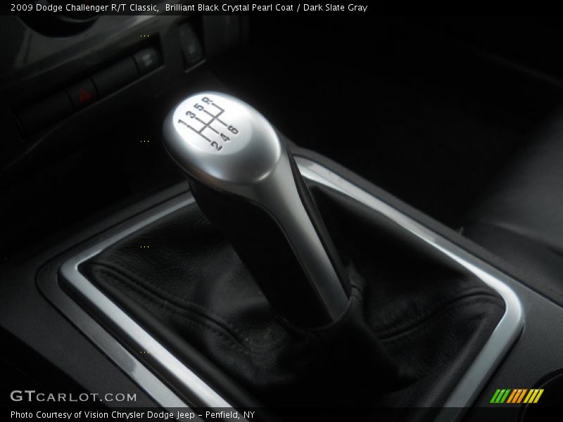 Brilliant Black Crystal Pearl Coat / Dark Slate Gray 2009 Dodge Challenger R/T Classic