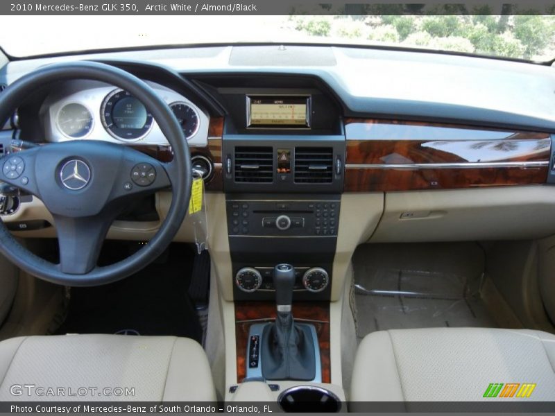Arctic White / Almond/Black 2010 Mercedes-Benz GLK 350