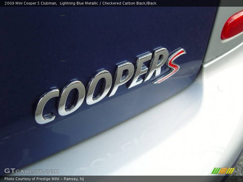 Lightning Blue Metallic / Checkered Carbon Black/Black 2009 Mini Cooper S Clubman