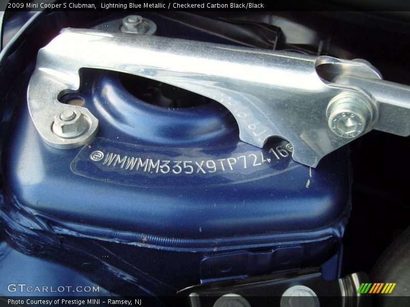 Lightning Blue Metallic / Checkered Carbon Black/Black 2009 Mini Cooper S Clubman