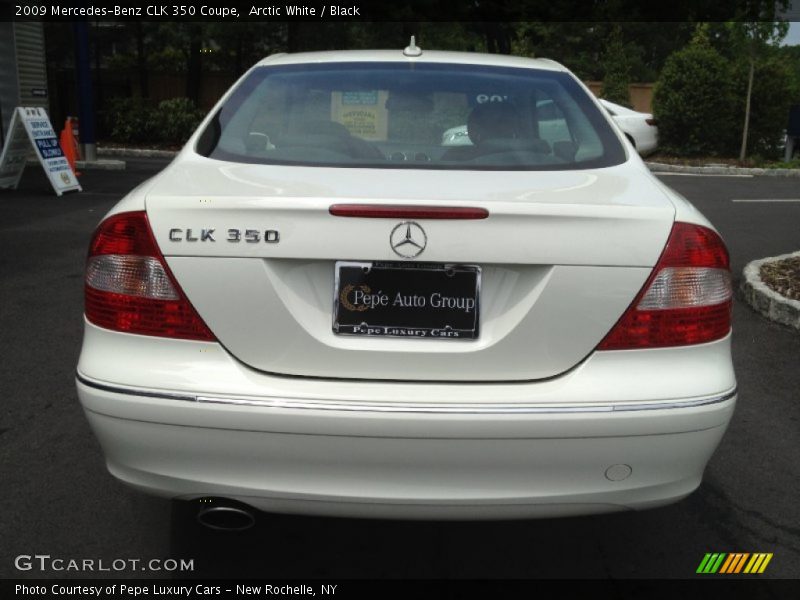 Arctic White / Black 2009 Mercedes-Benz CLK 350 Coupe