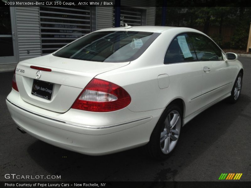 Arctic White / Black 2009 Mercedes-Benz CLK 350 Coupe