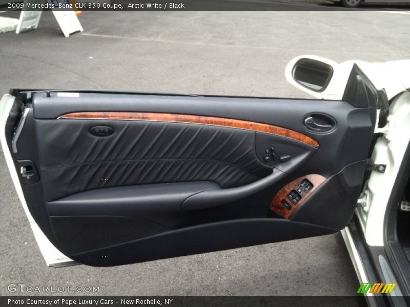Arctic White / Black 2009 Mercedes-Benz CLK 350 Coupe