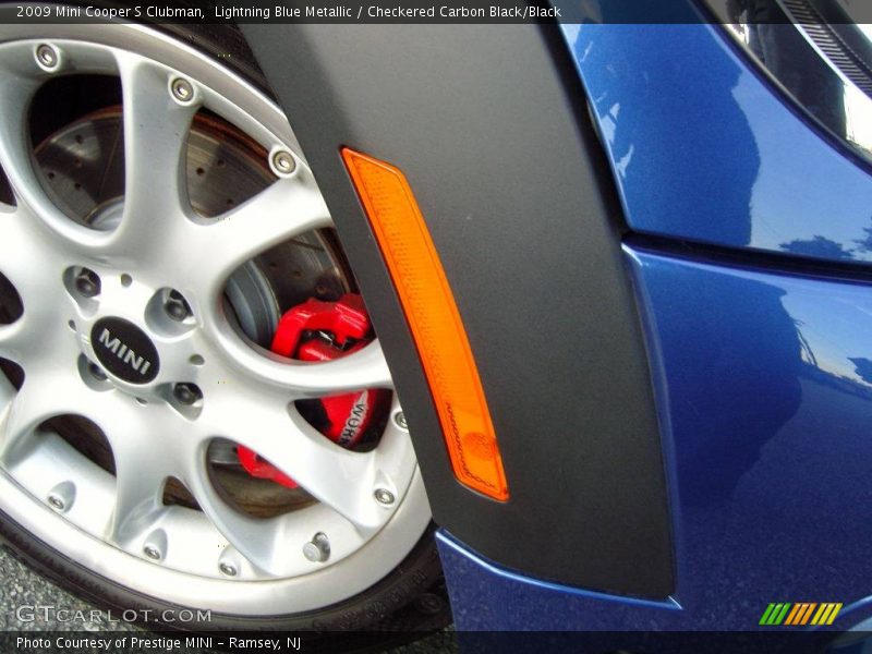 Lightning Blue Metallic / Checkered Carbon Black/Black 2009 Mini Cooper S Clubman
