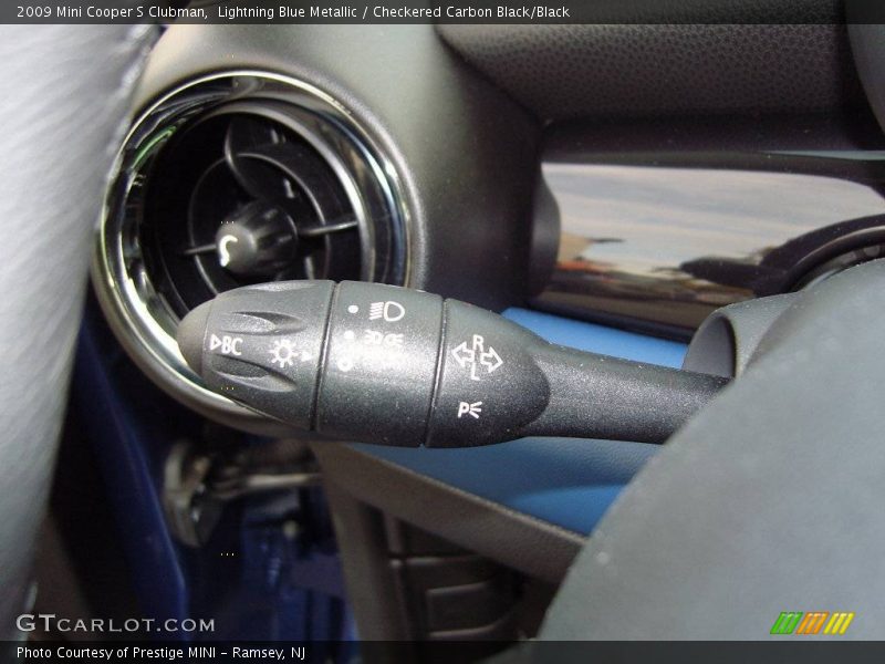 Lightning Blue Metallic / Checkered Carbon Black/Black 2009 Mini Cooper S Clubman