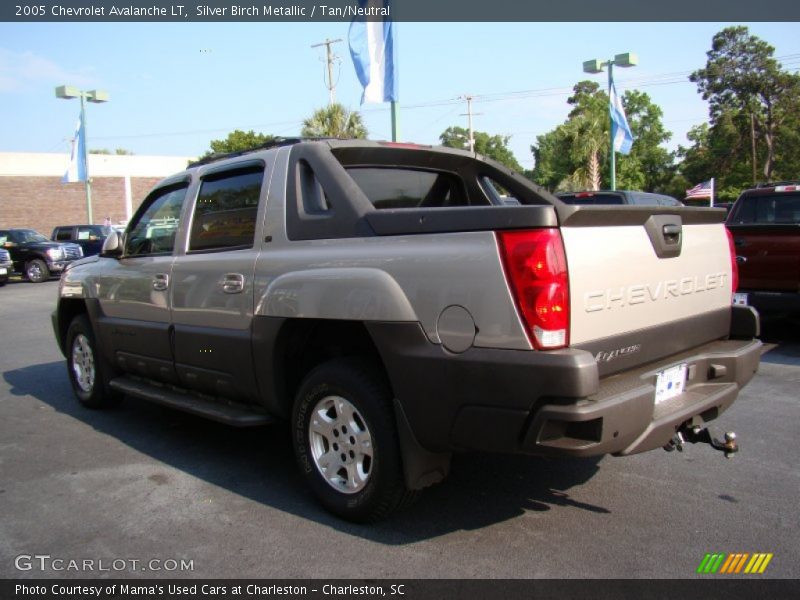 Silver Birch Metallic / Tan/Neutral 2005 Chevrolet Avalanche LT