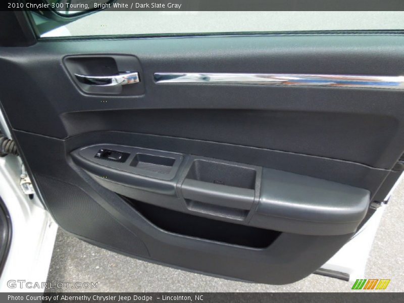 Bright White / Dark Slate Gray 2010 Chrysler 300 Touring