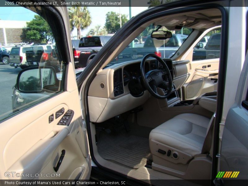 Silver Birch Metallic / Tan/Neutral 2005 Chevrolet Avalanche LT