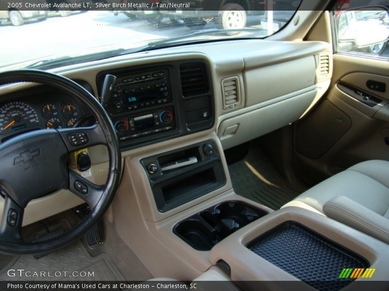 Silver Birch Metallic / Tan/Neutral 2005 Chevrolet Avalanche LT