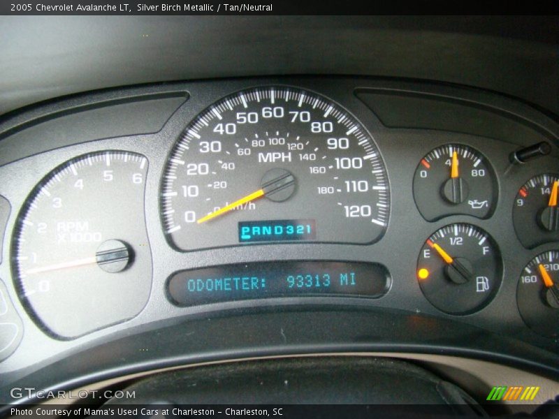 Silver Birch Metallic / Tan/Neutral 2005 Chevrolet Avalanche LT
