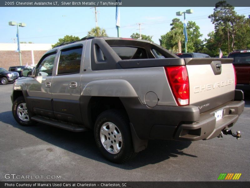 Silver Birch Metallic / Tan/Neutral 2005 Chevrolet Avalanche LT