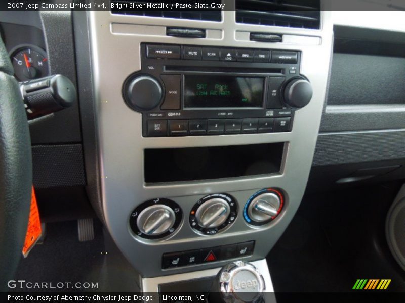 Bright Silver Metallic / Pastel Slate Gray 2007 Jeep Compass Limited 4x4