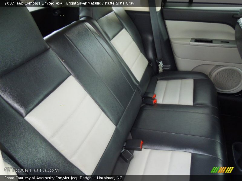 Bright Silver Metallic / Pastel Slate Gray 2007 Jeep Compass Limited 4x4