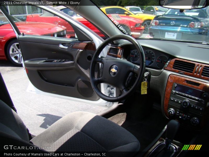 Summit White / Ebony 2011 Chevrolet Impala LT