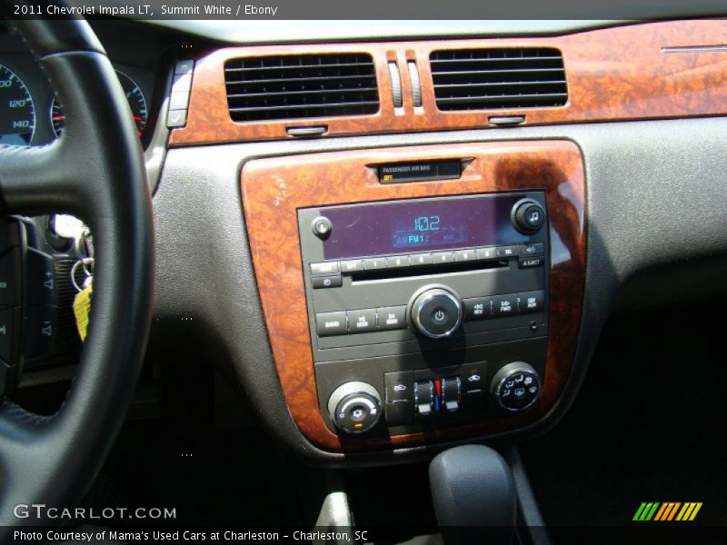 Summit White / Ebony 2011 Chevrolet Impala LT
