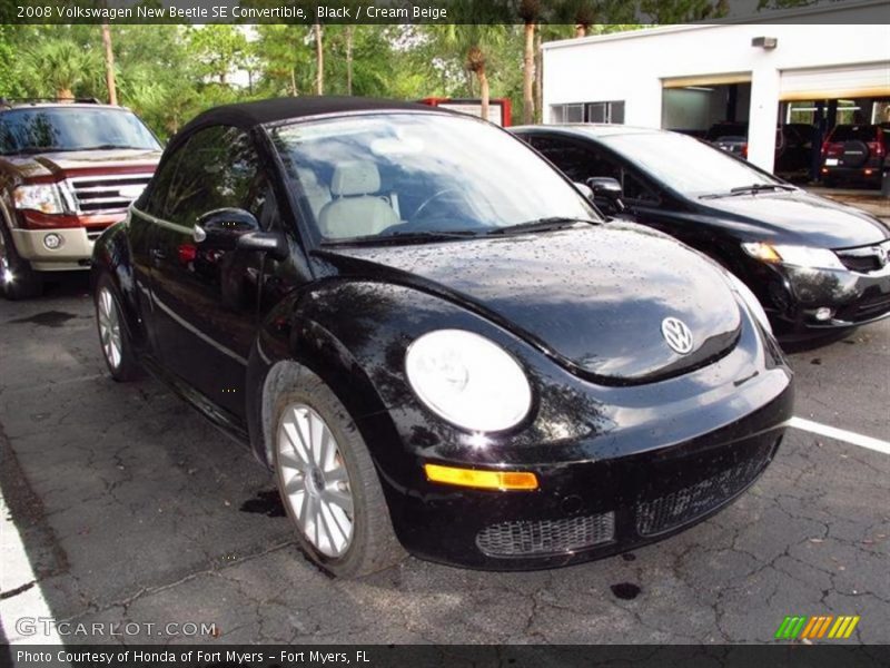 Black / Cream Beige 2008 Volkswagen New Beetle SE Convertible