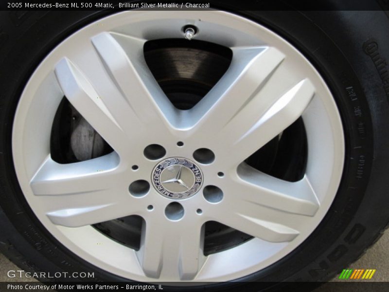 Brilliant Silver Metallic / Charcoal 2005 Mercedes-Benz ML 500 4Matic