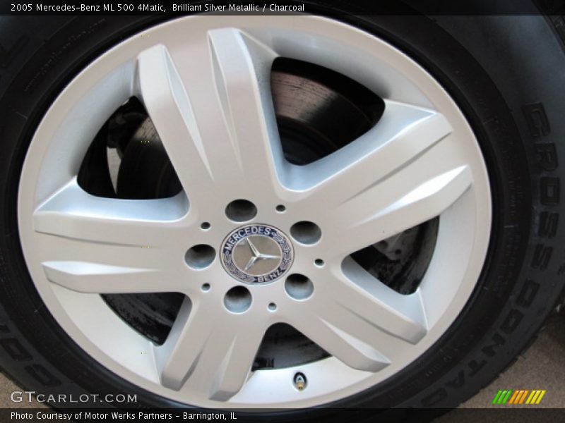 Brilliant Silver Metallic / Charcoal 2005 Mercedes-Benz ML 500 4Matic