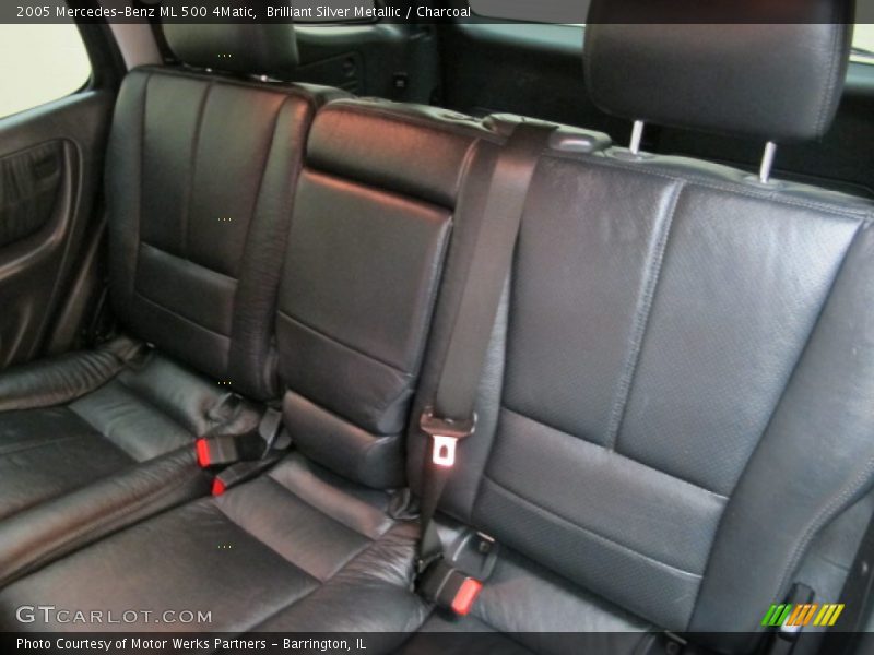 Brilliant Silver Metallic / Charcoal 2005 Mercedes-Benz ML 500 4Matic