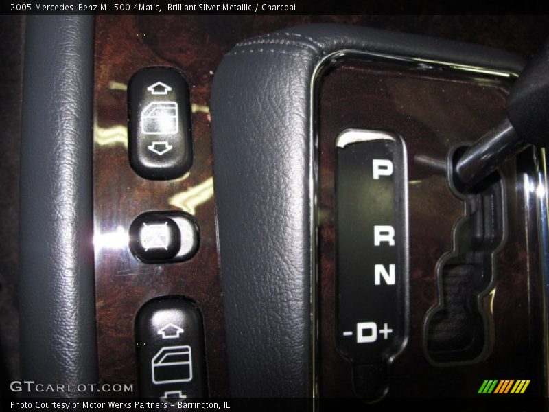 Brilliant Silver Metallic / Charcoal 2005 Mercedes-Benz ML 500 4Matic