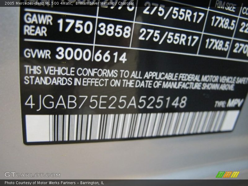 Brilliant Silver Metallic / Charcoal 2005 Mercedes-Benz ML 500 4Matic