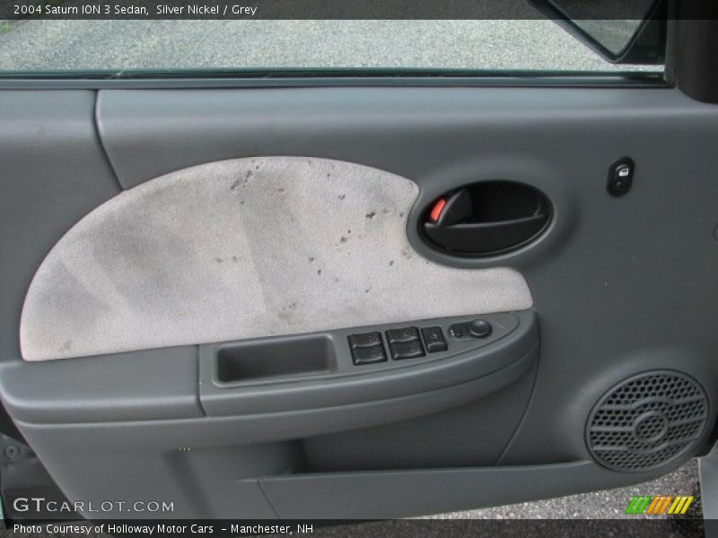Silver Nickel / Grey 2004 Saturn ION 3 Sedan