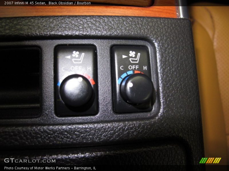 Black Obsidian / Bourbon 2007 Infiniti M 45 Sedan