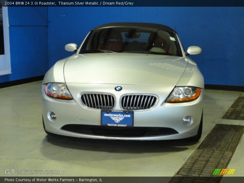 Titanium Silver Metallic / Dream Red/Grey 2004 BMW Z4 3.0i Roadster